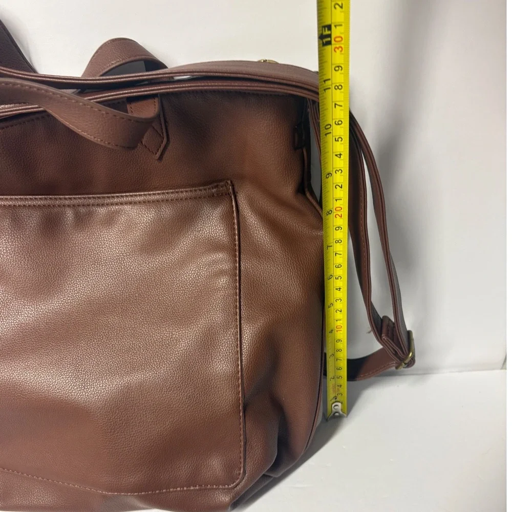 Thirty-One Around Town Tote & Tapered Pouch Set Cappuccino Smooth Pebble Vegan